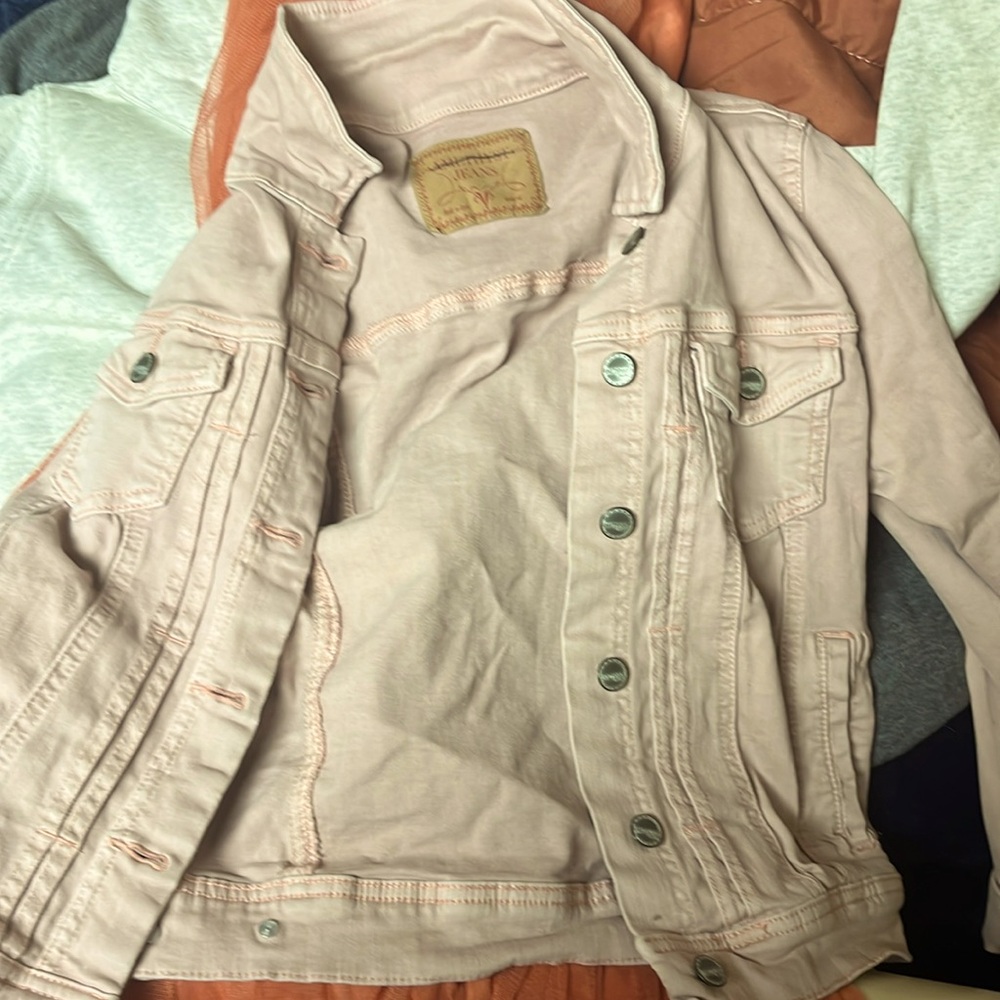 Amethyst pink demon Jean jacket beautiful size small